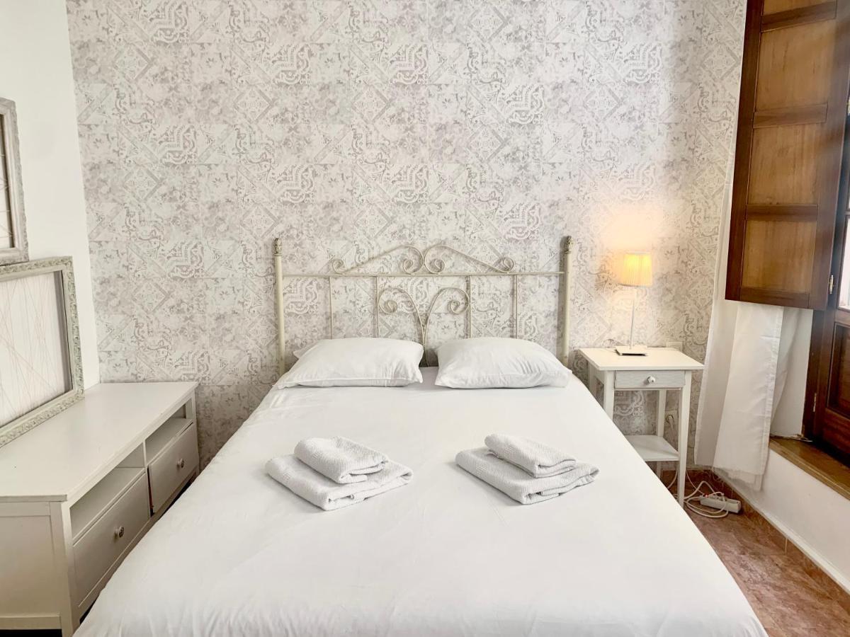 Lyrioshomes Malaga La Merced Centro Eksteriør billede
